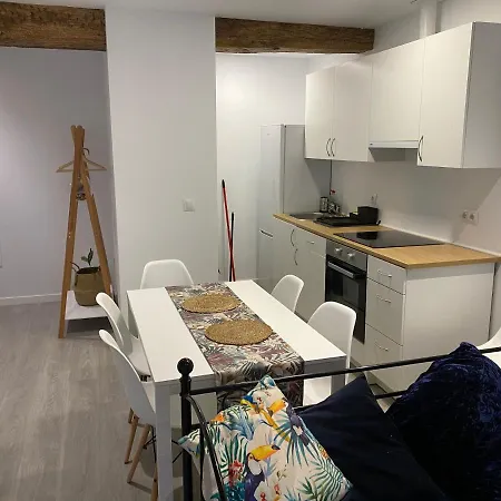 Centro B Apartment *